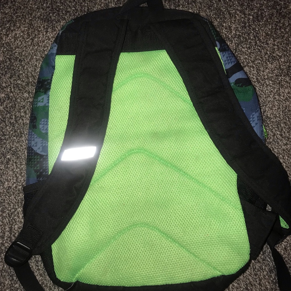 Puma Backpack - Picture 3 of 3
